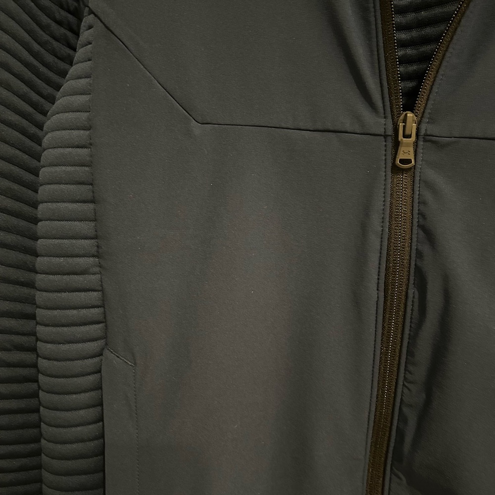 Under Armour Men's Navy Performance Jacket (Polyester) - Picture 5 of 6